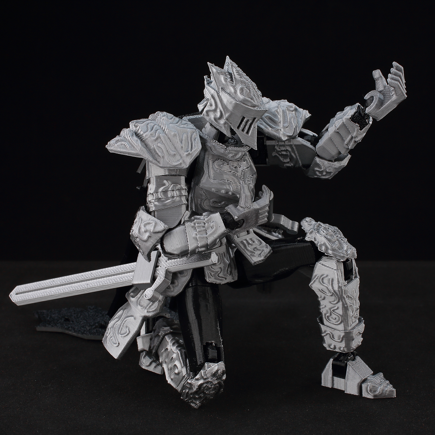 ​9L3D Lucky13 Silver Armor Kni - مراجعة Art Craft Online وسعره