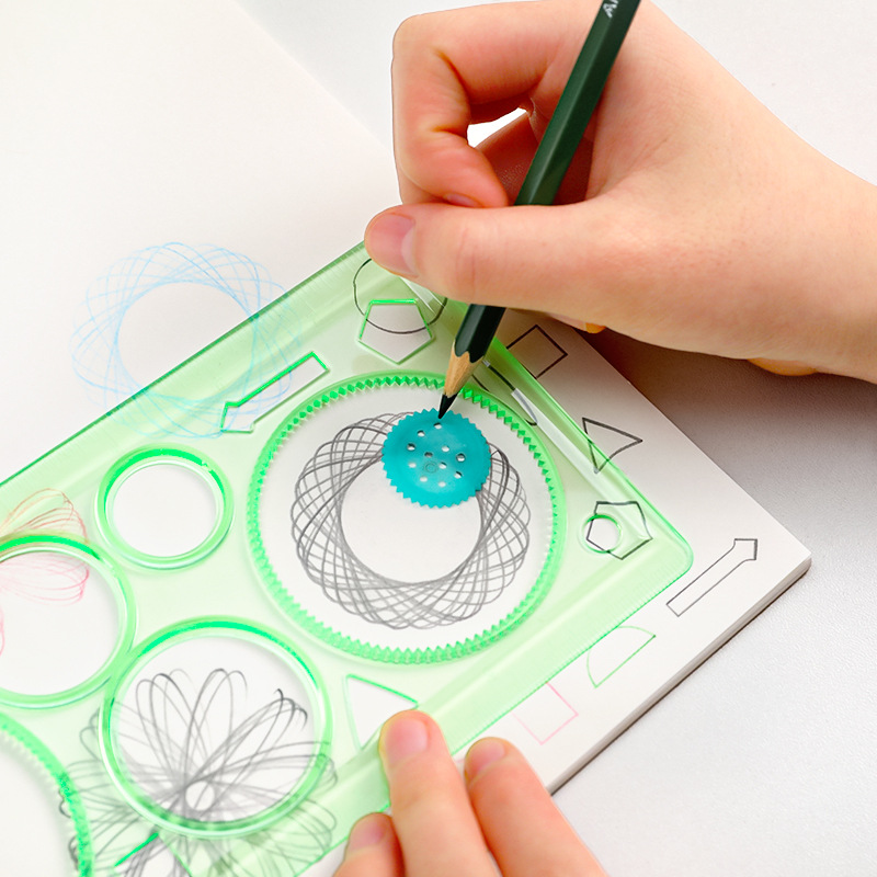 Geometry Spirograph Drawing Ru - مراجعة Craft Art Set وسعره